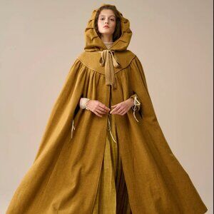 Linennaive Hooded Wool Cloak